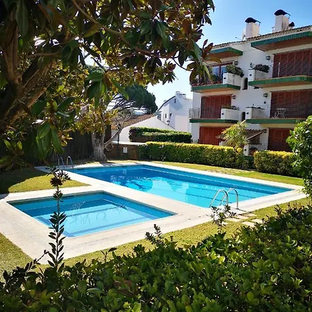 Con Piscina L' áncora