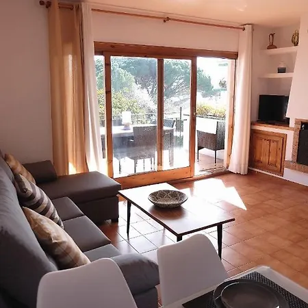 Con Piscina L' Ancora Apartment *