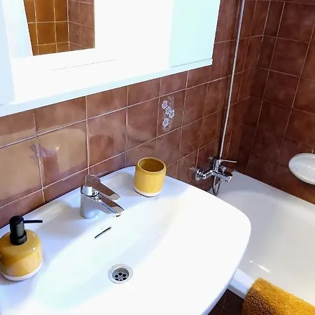 Appartamento Con Piscina L' áncora