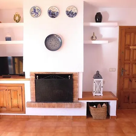 Con Piscina L' áncora Appartamento *